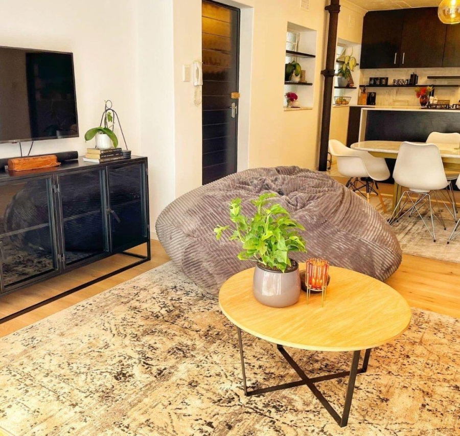 To Let 3 Bedroom Property for Rent in Sea Point Western Cape